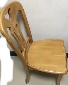 木製装飾背もたれ椅子