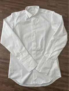 アールイズ ウェディング with a white ウィングシャツ S