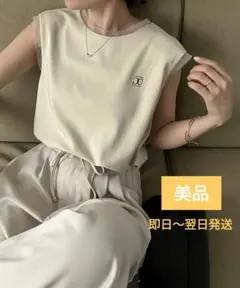 CAPRICIEUX LE'MAGE ポイントノースリーブTシャツ（ベージュ）
