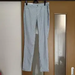 本日お値下げ限定です。♥️新品未使用品♥️UNIQLOストライプパンツ