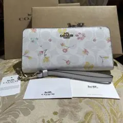 COACH アウトレット花柄 長財布休日割引最安値
