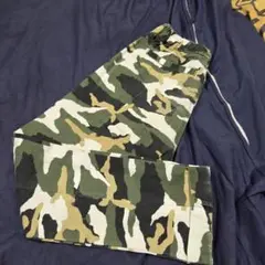 Item thumbnail for item 746b7af2-f4d7-43b1-b06f-be9e45bf56e4