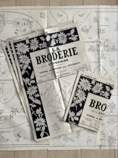 ◆半額SALE◆フランスアンティーク5冊新聞ジャーナル刺繍図案イニシャル紙もの