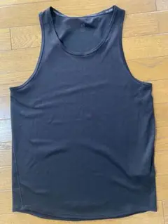 H&M タンクトップ
