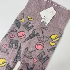 Item thumbnail for item 15702046-85dc-444f-8ed9-d046441b6cd8