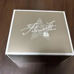 B'z FRIENDS ロックグラスCD付＆B'z楽屋仕様カップ & ソーサー Amazon | B'z FRIENDS ロックグラス（CD付）B'z楽屋仕様カップ