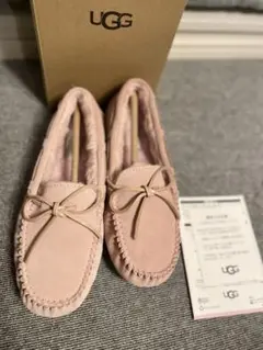 正規品 美品 UGG DAKOTA モカシン サイズ25 箱付き