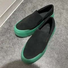 2025年最新】ugg マリンスリッポンの人気アイテム - メルカリ