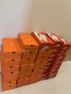 NIKE ナイキ　スニーカー　シューズ　空箱　空き箱