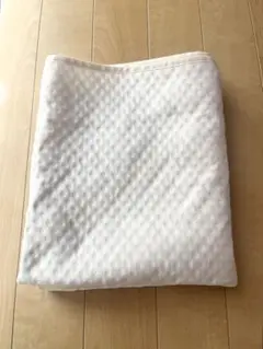 美品☆ ベビー用防水シーツ　おねしょシーツ 70x120cm