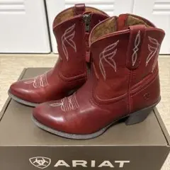 2025年最新】Ariat ウエスタンブーツの人気アイテム - メルカリ