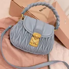 【極美品】miumiu ミュウ コファー マテラッセ レザー ハンドバッグ