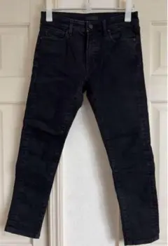 Item thumbnail for item dc16333a-31fe-4049-b4c4-3450baaea399