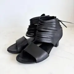 Item thumbnail for item 2d592928-1565-4180-8584-de0335c52238