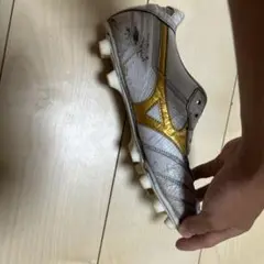 Mizuno Morelia II ホワイト/ゴールド スパイクシューズ
