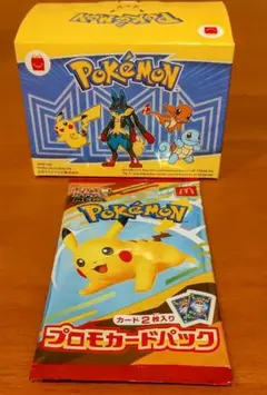 POKEMONプロモカード ピカチュウ1枚もう1枚はランダム　おまけメガルカリオ
