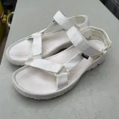 Teva ホワイト スポーツサンダル