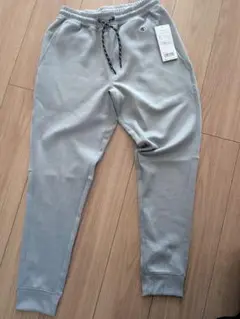 Champion グレー ジョガーパンツ