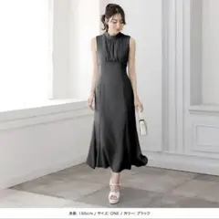 JULIA BOUTIQUE 同色ドット柄マーメイドワンピース