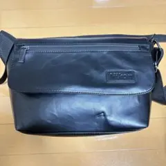 Nikon 黒 レザー ショルダーバッグ
