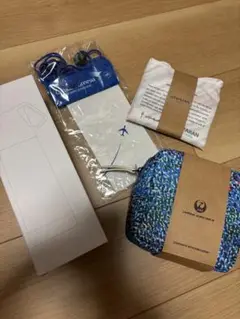 Item thumbnail for item a30f75fb-c9a5-43f1-ab6d-4d47259a4654