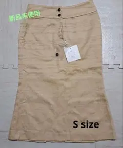 【新品未使用】HOLONIC　スカート　ベージュ