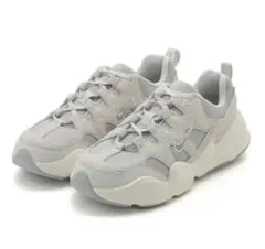 【NIKE】TECH HERA 23.5cm 新品未使用品 レディース