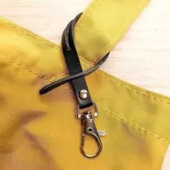 バッグホルダー 黒 1個 キーホルダー タグ 本革 ストラップ チャーム