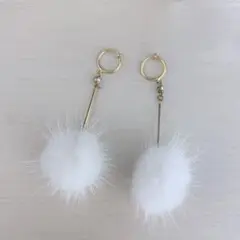 ファー イヤリング