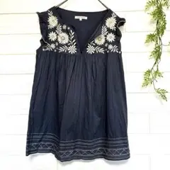 LAURA ASHLEY　チュニック刺繍
