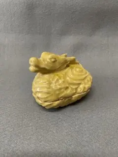 竹内眞三郎　龍　香合（共箱・共布・栞付）