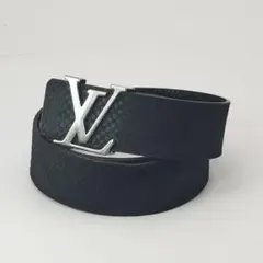 Item thumbnail for item c3cb6c05-7972-4d06-8d6c-e7a48b1a7118