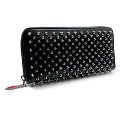 クリスチャンルブタン スタッズ 長財布 ラウンドファスナー ブラック × レッド