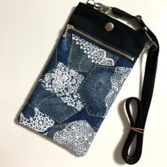 ハンドメイドスマホポーチ、サコッシュ(ネイビー)