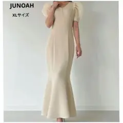 JUNOAH あやかちゃん ワンピース ホワイト 新品未使用 JUNOAH✖️あやかちゃんコラボ パワショルVネックマーメイド