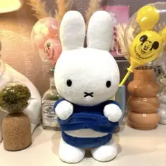 セキグチ　おなかみせミッフィー ぬいぐるみ