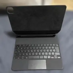 極美品　箱なし純正品　iPad Magic Keyboard 12.9インチ 日