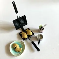 Item thumbnail for item 2612aece-c944-4c02-8f52-59d2a7130cb5