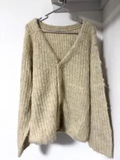 ベージュ シャギーニットカーディガン