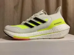 adidas ULTRABOOST ホワイト/イエロー