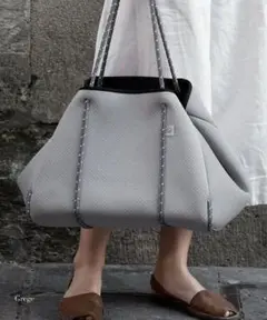 新品未使用品 qbag paris ネオプレン トートバッグ Lサイズ