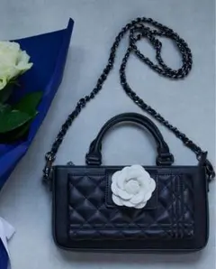 Riu Rose phone bag ブラック Rちゃん