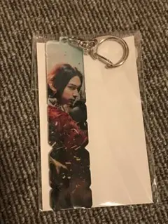 キングダム　嬴政 吉沢亮 アクリルキーホルダー