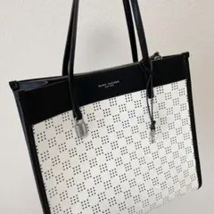 マークジェイコブス トートバッグ 白