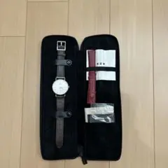 カール・エドモンド（CARL EDMOND) 替えストラップ・入れ物付き