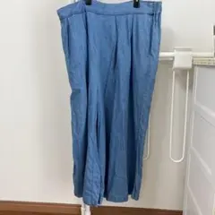 大きいサイズ　後ろがゴムで履きやすい４L サイズ
