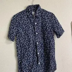 GAP KIDS 花柄半袖シャツ ネイビー