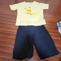 GU ピカチュウ Tシャツとパンツセット 140