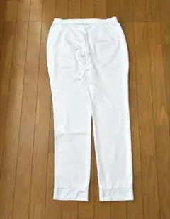 Item thumbnail for item b1dd6cfd-a6b9-4b8d-937f-918ee491bbf5