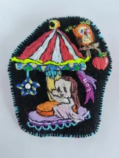 メリーゴーランドに乗って…ブローチ